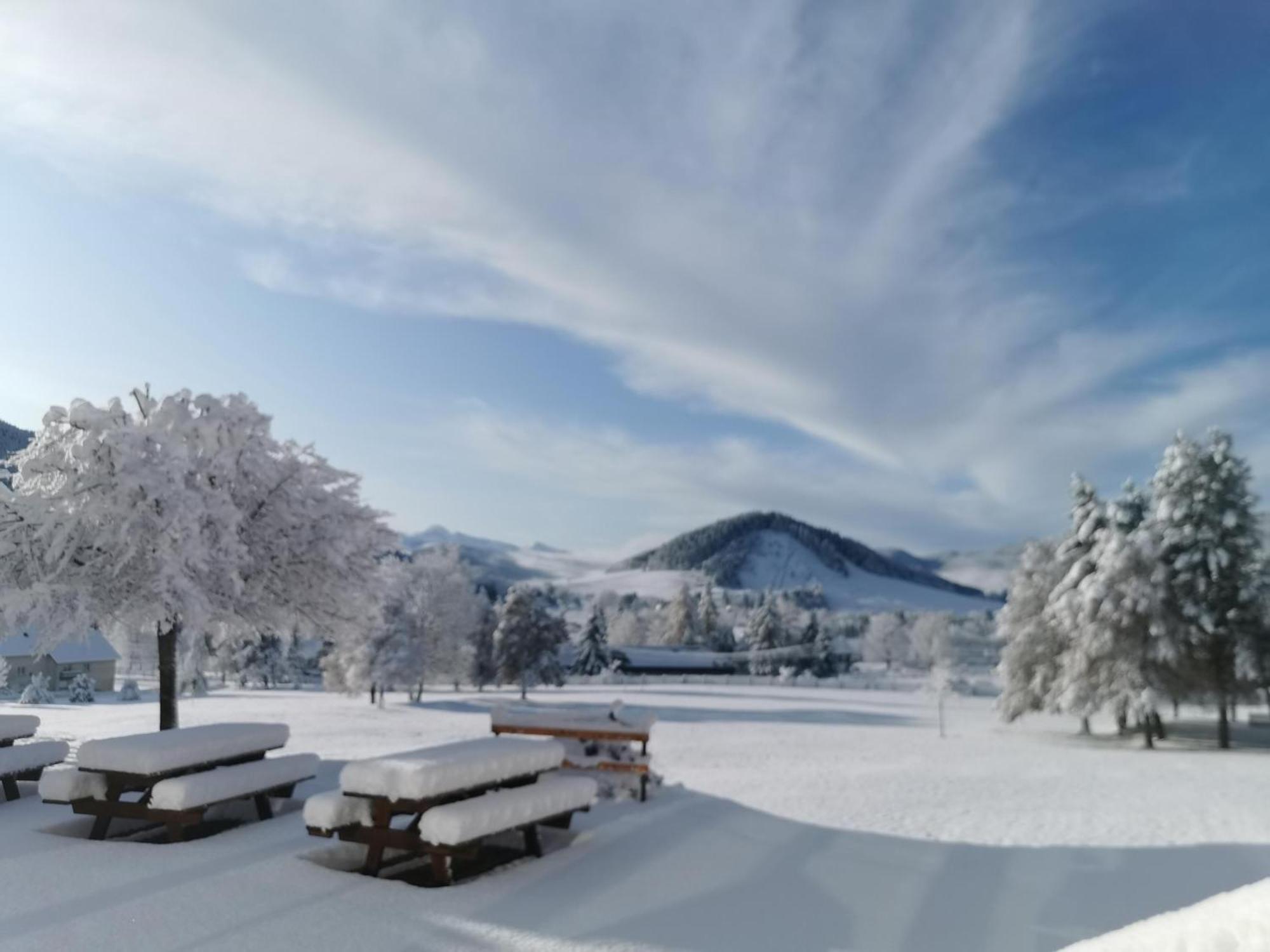 L'Escandille Village Vacances Отран Экстерьер фото