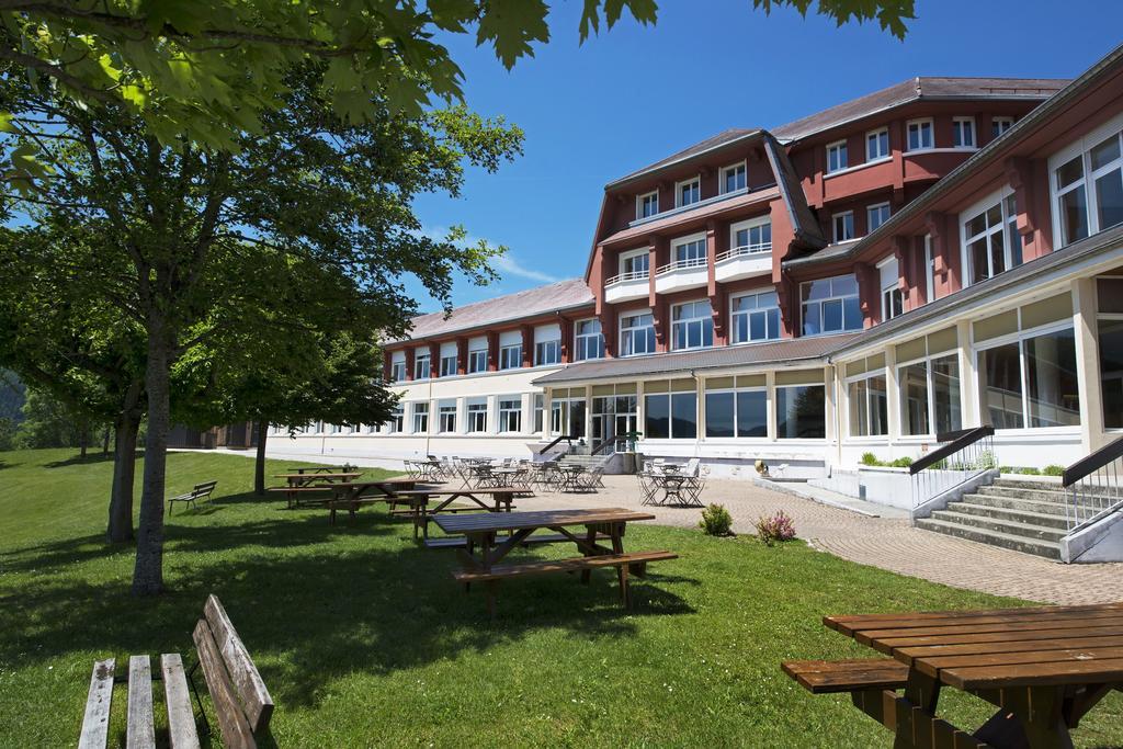 L'Escandille Village Vacances Отран Экстерьер фото